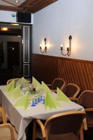 Otsolan Hovi Hotel Humppila Bagian luar foto